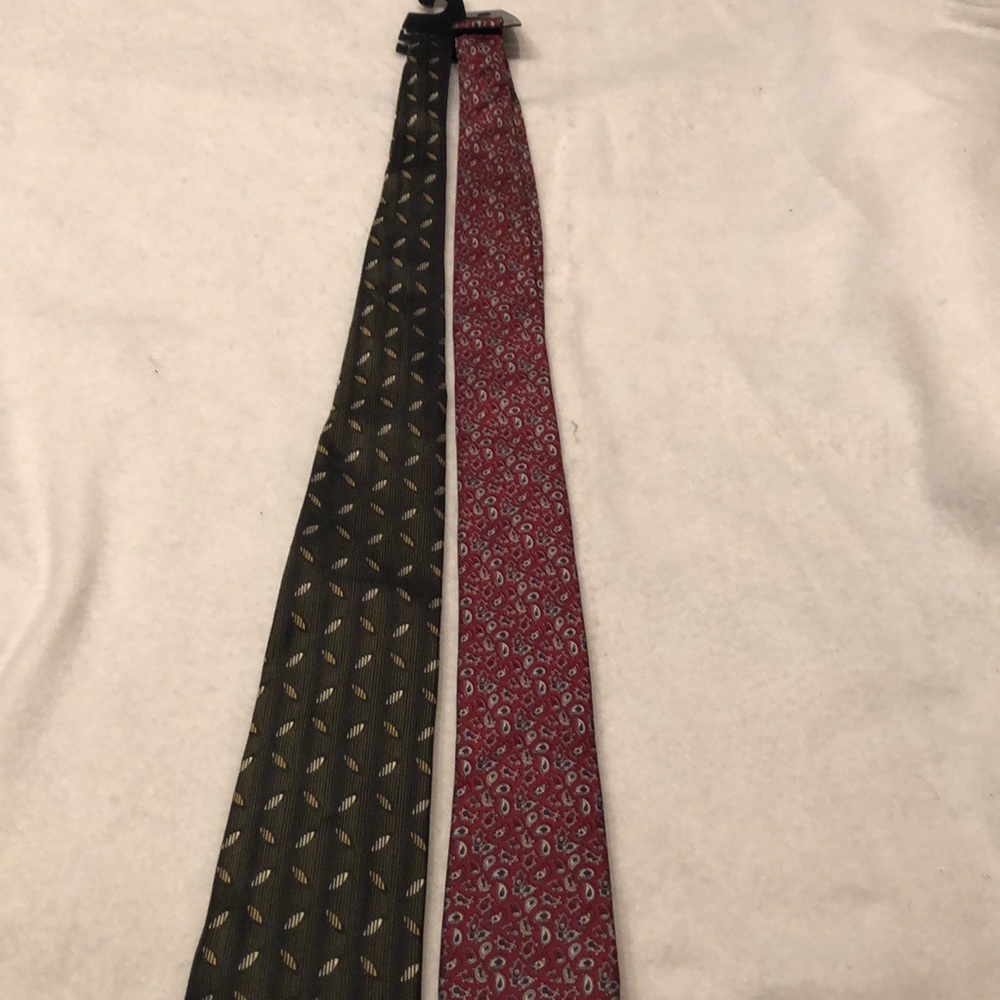Business ties - Picture 2 of 3